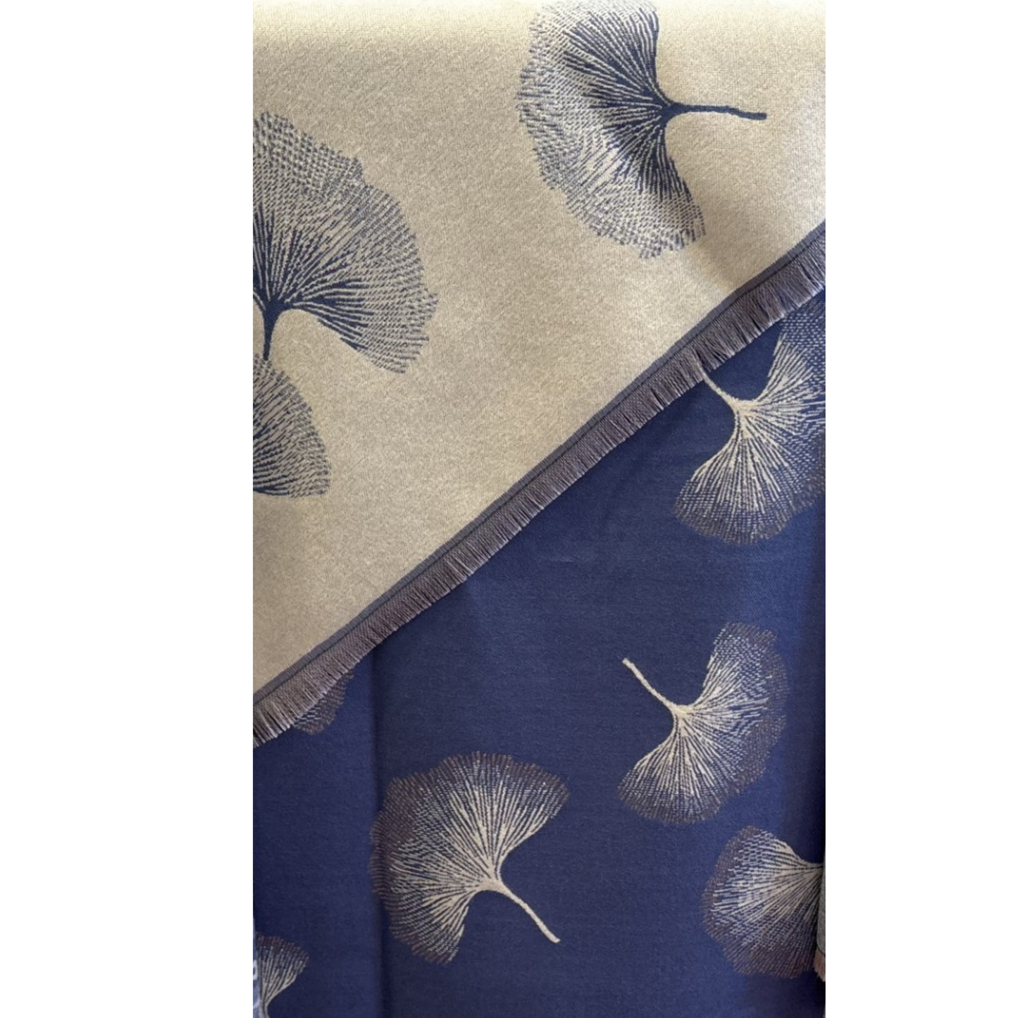 Shawl - Ginkgo Oblong