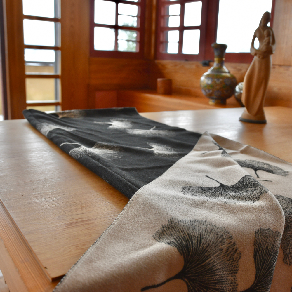 Shawl - Ginkgo Oblong